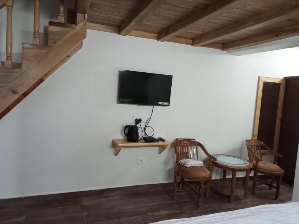 The Kumaon Retreat Hotel Nainital Szoba fotó
