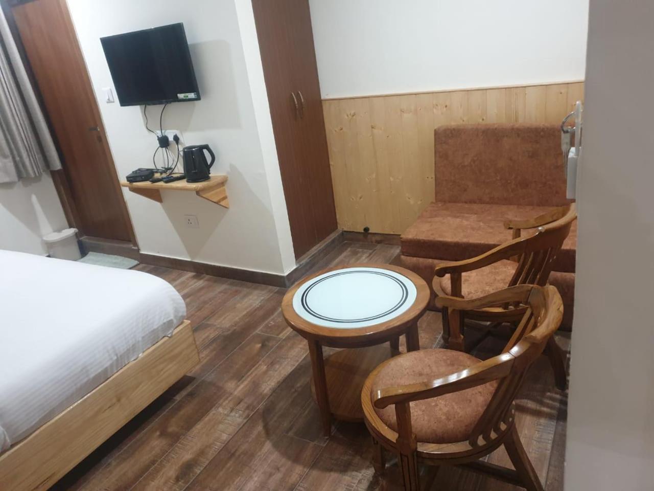The Kumaon Retreat Hotel Nainital Szoba fotó